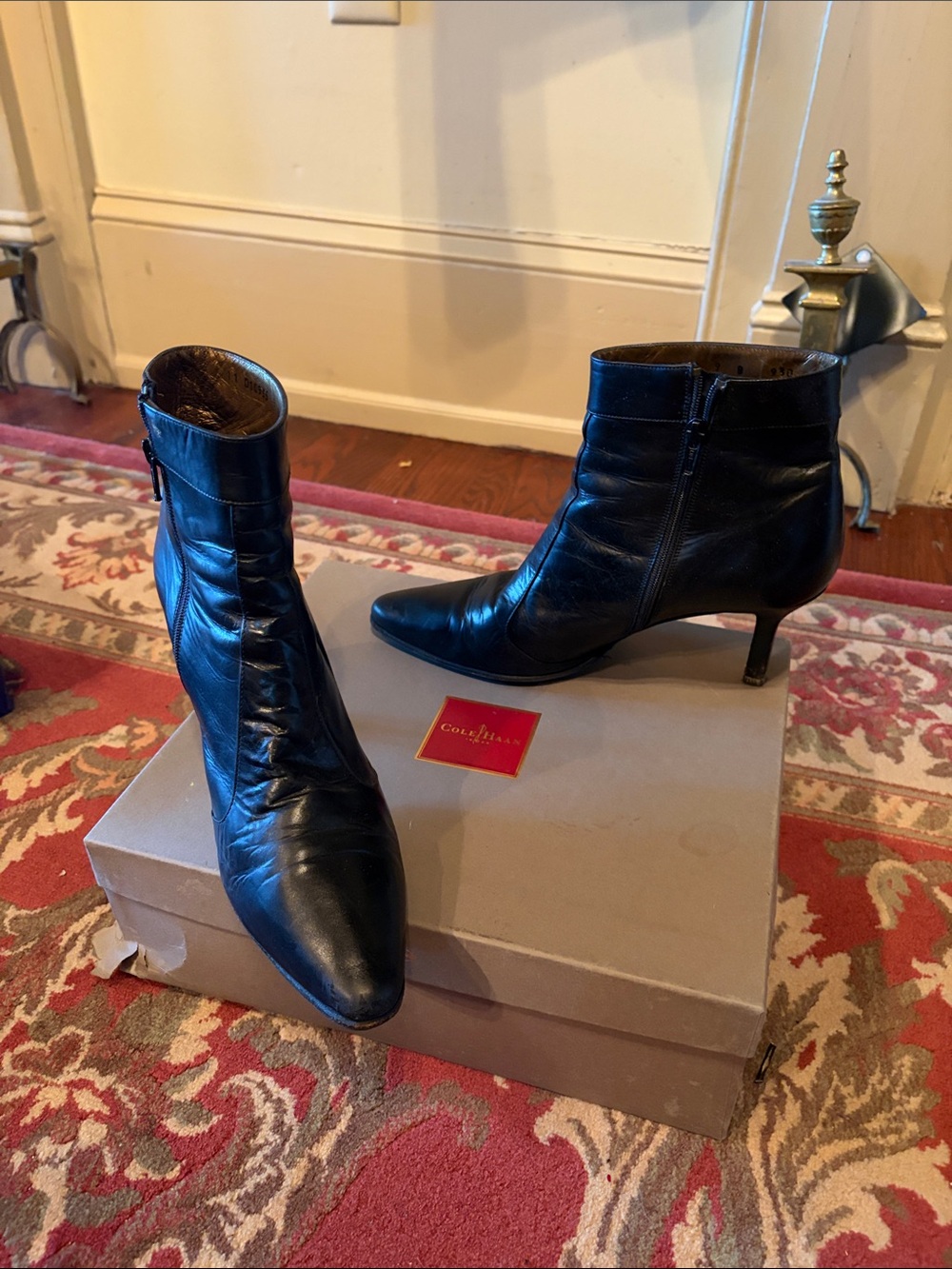 Black Leather Pointed-Toe Ankle Boots - Women